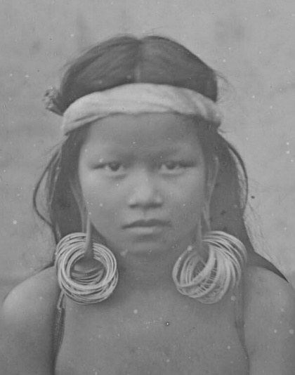 Kayan-1898-NIEUWENHUYS-RV-A10-27-420 Kayan-1898-NIEUWENHUYS-RV-A10-27-420